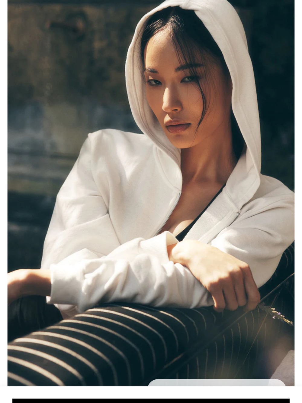 ALO Hoodie Sweet Escape Ivory Cream Size Small Hooded Excellent Condition - Picture 9 of 9